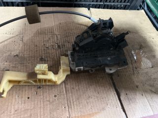 bontott FORD MONDEO III Jobb első Ajtózár