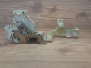 bontott FORD MONDEO III Jobb első Ajtózár