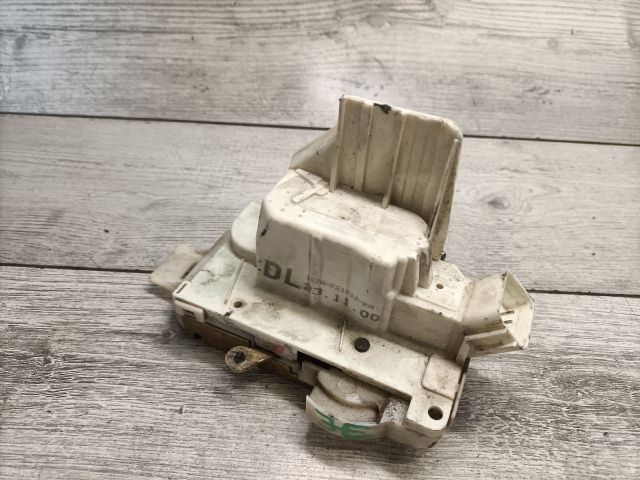 bontott FORD MONDEO III Jobb első Ajtózár