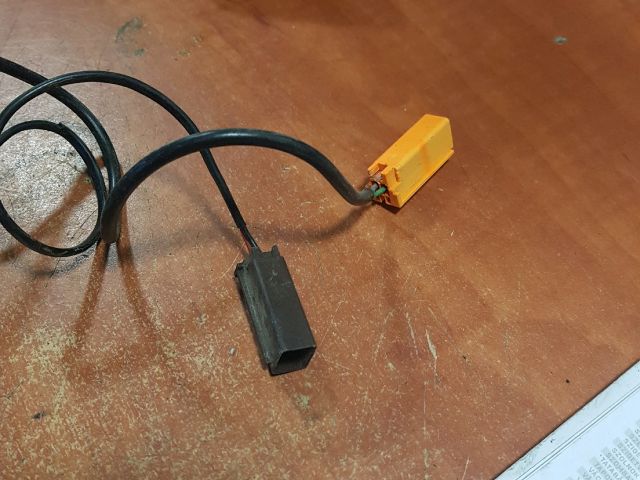 bontott FORD MONDEO III Jobb első Biztonsági Öv Csat