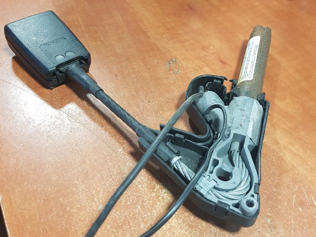 bontott FORD MONDEO III Jobb első Biztonsági Öv Csat