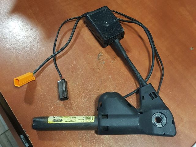 bontott FORD MONDEO III Jobb első Biztonsági Öv Csat