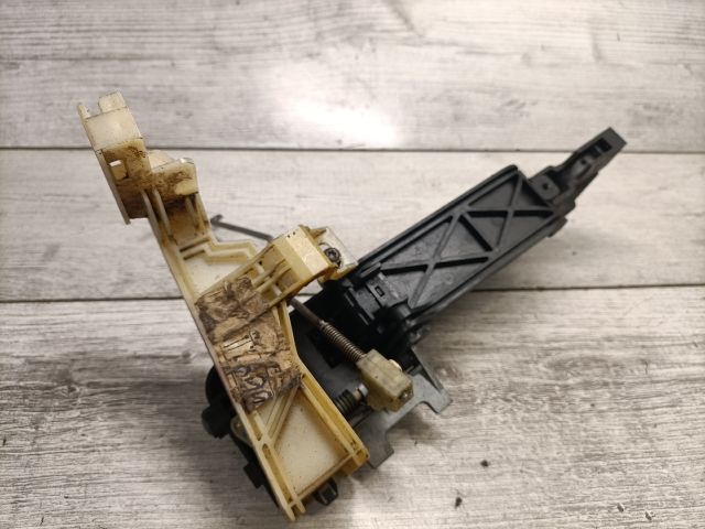 bontott FORD MONDEO III Jobb első Külső Kilincs