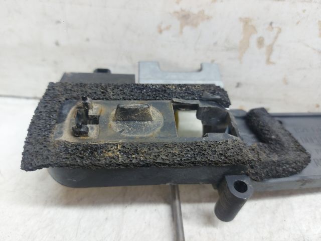 bontott FORD MONDEO III Jobb első Külső Kilincsfészek