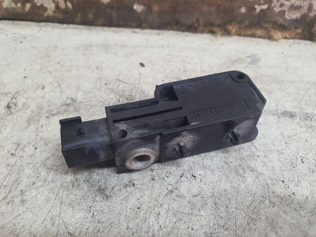 bontott FORD MONDEO III Jobb első Oldal Ütközés Érzékelő