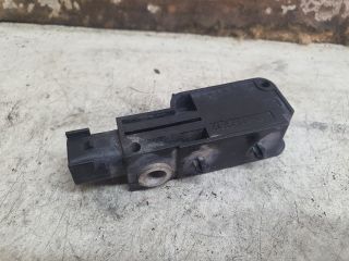 bontott FORD MONDEO III Jobb első Oldal Ütközés Érzékelő