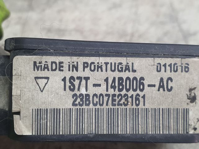 bontott FORD MONDEO III Jobb első Oldal Ütközés Érzékelő