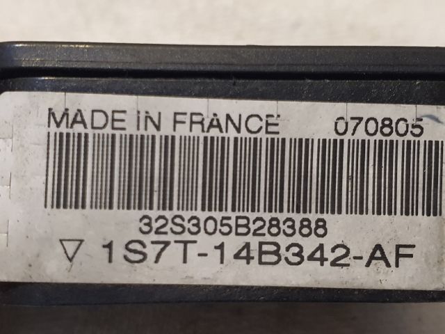 bontott FORD MONDEO III Jobb első Oldal Ütközés Érzékelő