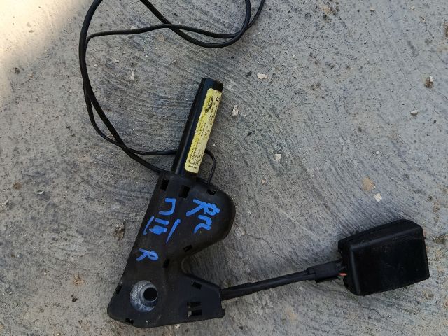 bontott FORD MONDEO III Jobb első Övfeszítő