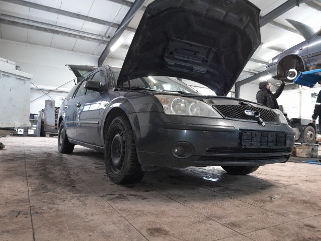 bontott FORD MONDEO III Jobb első Sárvédő