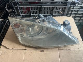 bontott FORD MONDEO III Jobb Fényszóró