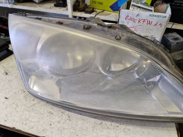 bontott FORD MONDEO III Jobb Fényszóró