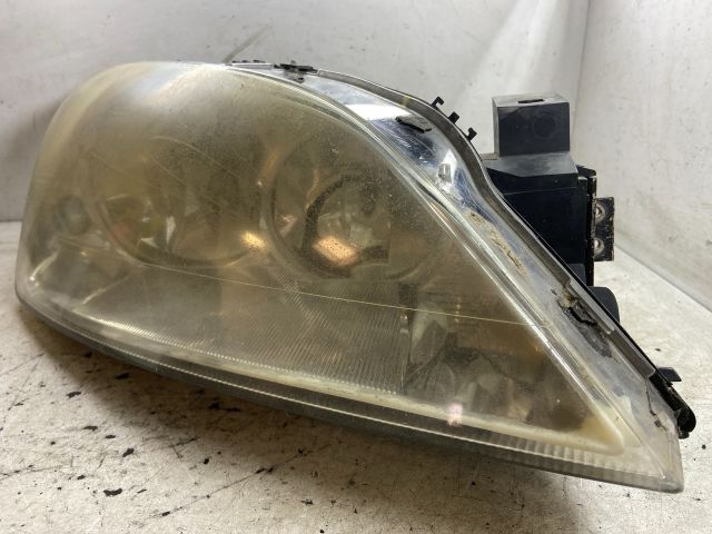 bontott FORD MONDEO III Jobb Fényszóró