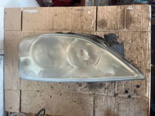 bontott FORD MONDEO III Jobb Fényszóró