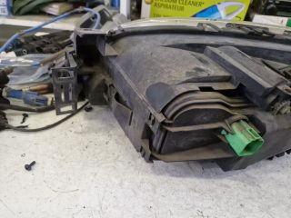 bontott FORD MONDEO III Jobb Fényszóró