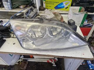 bontott FORD MONDEO III Jobb Fényszóró