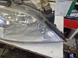 bontott FORD MONDEO III Jobb Fényszóró