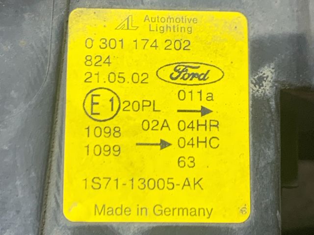 bontott FORD MONDEO III Jobb Fényszóró