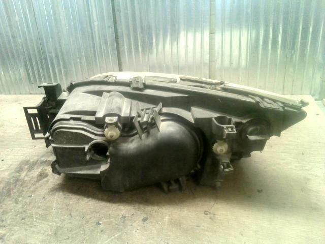 bontott FORD MONDEO III Jobb Fényszóró