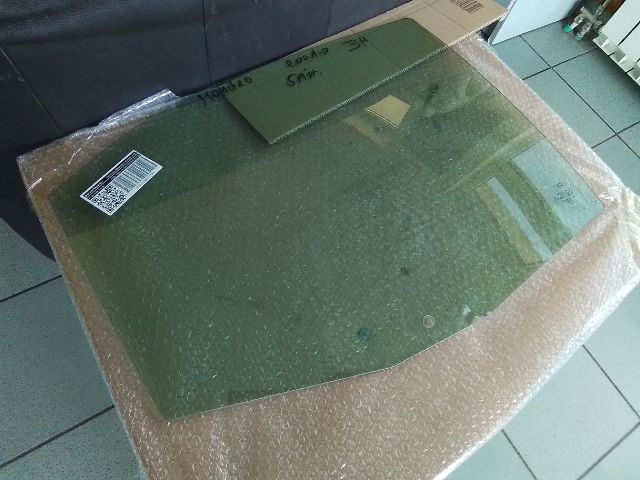 bontott FORD MONDEO III Jobb hátsó Ablak