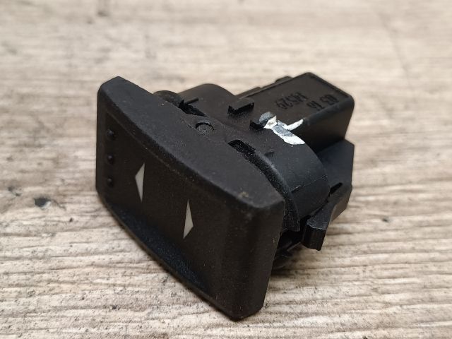 bontott FORD MONDEO III Jobb hátsó Ablakemelő Kapcsoló