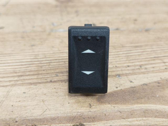 bontott FORD MONDEO III Jobb hátsó Ablakemelő Kapcsoló