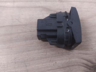 bontott FORD MONDEO III Jobb hátsó Ablakemelő Kapcsoló