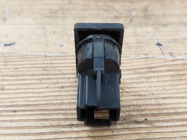 bontott FORD MONDEO III Jobb hátsó Ablakemelő Kapcsoló