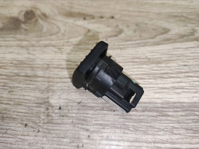 bontott FORD MONDEO III Jobb hátsó Ablakemelő Kapcsoló