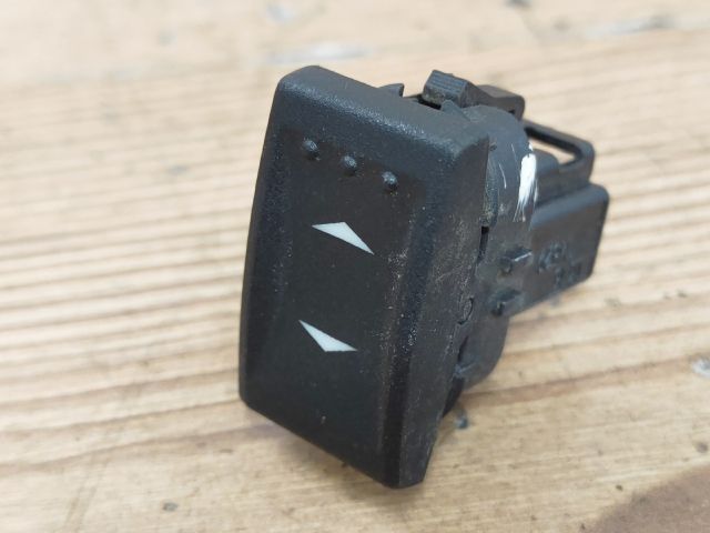 bontott FORD MONDEO III Jobb hátsó Ablakemelő Kapcsoló