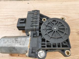 bontott FORD MONDEO III Jobb hátsó Ablakemelő Motor