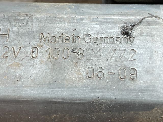 bontott FORD MONDEO III Jobb hátsó Ablakemelő Motor