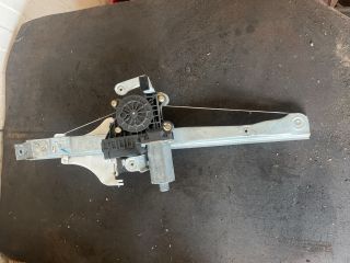 bontott FORD MONDEO III Jobb hátsó Ablakemelő Szerkezet (Elektromos)