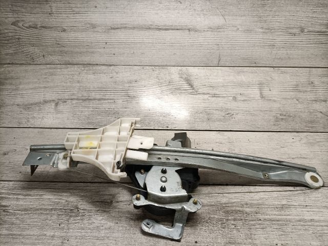 bontott FORD MONDEO III Jobb hátsó Ablakemelő Szerkezet (Elektromos)