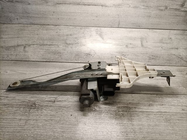 bontott FORD MONDEO III Jobb hátsó Ablakemelő Szerkezet (Elektromos)