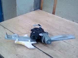 bontott FORD MONDEO III Jobb hátsó Ablakemelő Szerkezet (Elektromos)