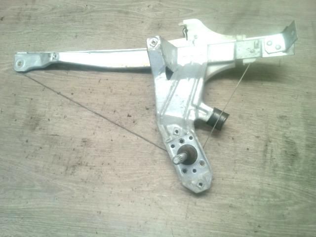 bontott FORD MONDEO III Jobb hátsó Ablakemelő Szerkezet (Mechanikus)