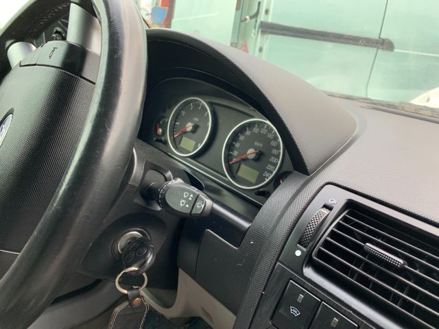 bontott FORD MONDEO III Jobb hátsó Ajtó Kárpit