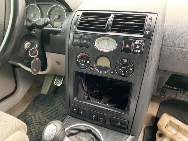 bontott FORD MONDEO III Jobb hátsó Ajtó Kárpit