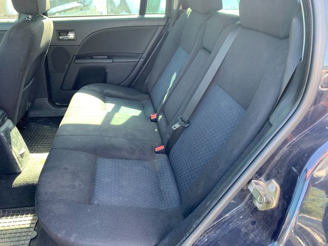 bontott FORD MONDEO III Jobb hátsó Ajtó Kárpit