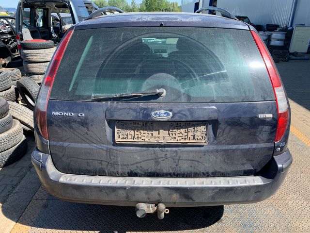 bontott FORD MONDEO III Jobb hátsó Ajtó (Üres lemez)