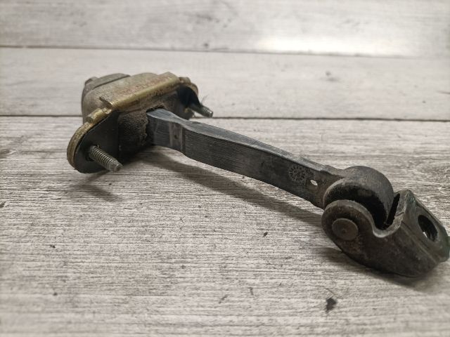 bontott FORD MONDEO III Jobb hátsó Ajtóhatároló