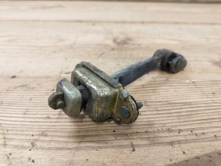 bontott FORD MONDEO III Jobb hátsó Ajtóhatároló