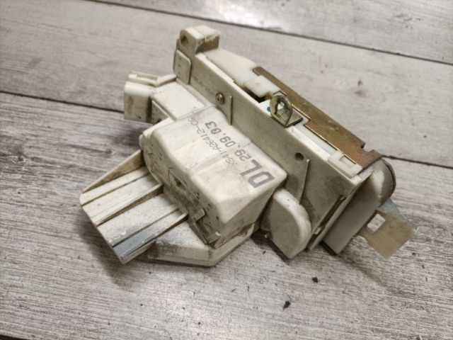 bontott FORD MONDEO III Jobb hátsó Ajtózár