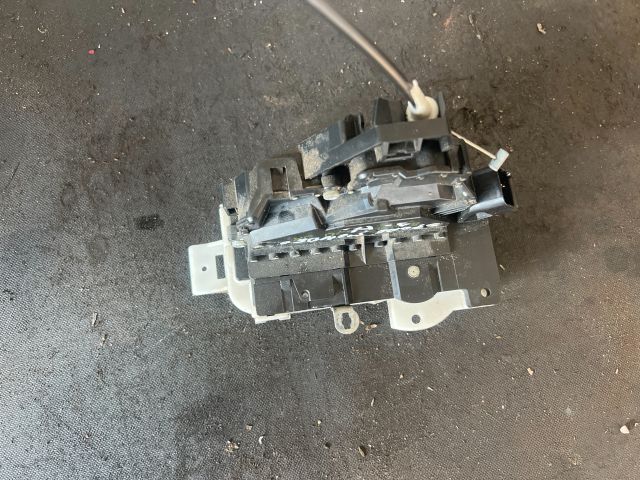 bontott FORD MONDEO III Jobb hátsó Ajtózár