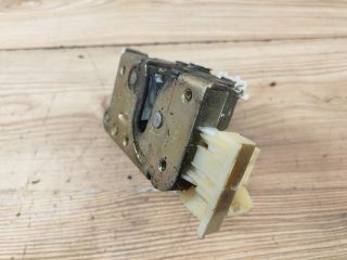 bontott FORD MONDEO III Jobb hátsó Ajtózár