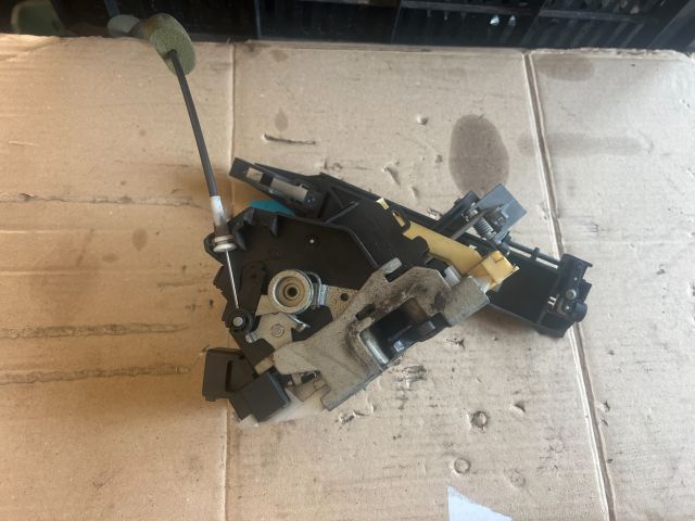 bontott FORD MONDEO III Jobb hátsó Ajtózár