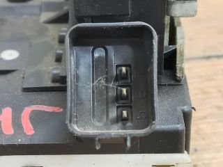 bontott FORD MONDEO III Jobb hátsó Ajtózár