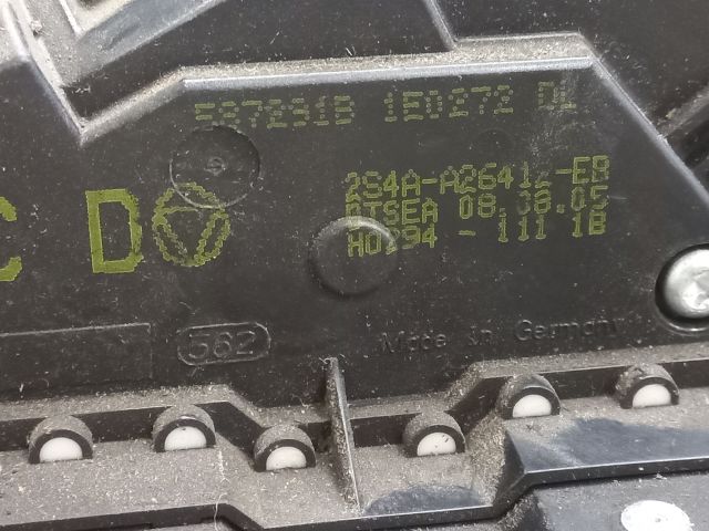 bontott FORD MONDEO III Jobb hátsó Ajtózár