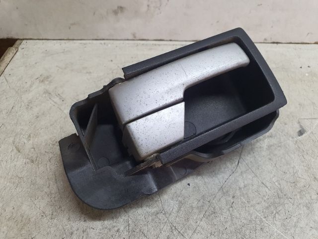 bontott FORD MONDEO III Jobb hátsó Belső Kilincs